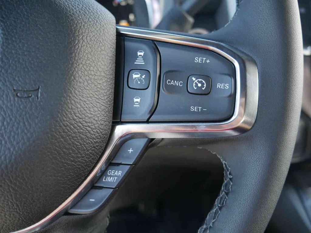 New 2026 Silver-Zynith Exterior Paint RAM LARAMIE image 46