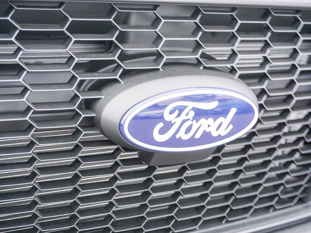 New 2027 Oxford White Ford Base image 11