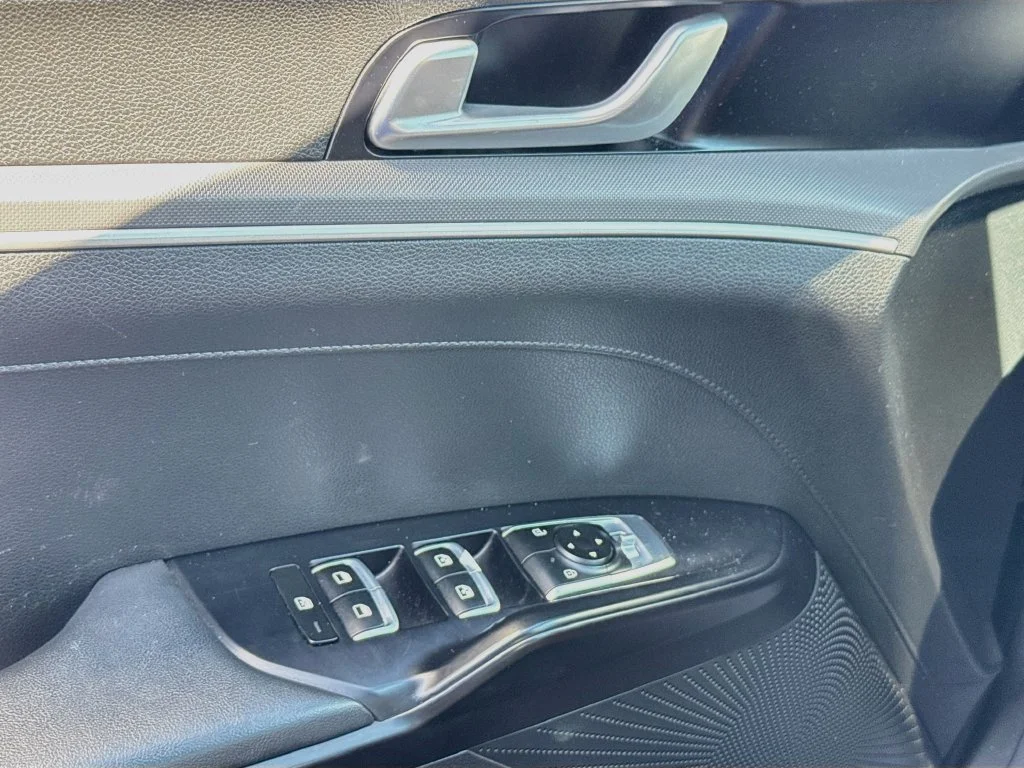 Used 2021 Blue Kia GT-Line image 19