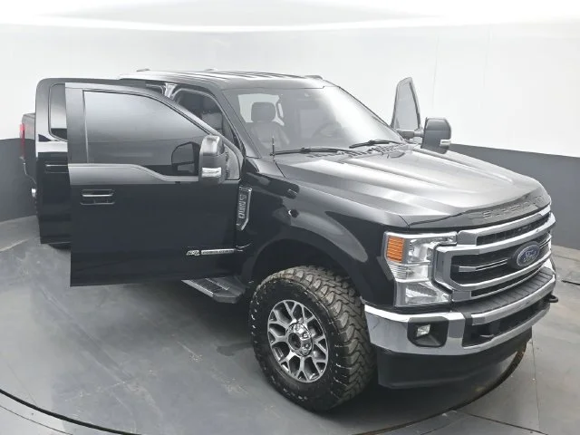 Used 2021 Black Ford Lariat image 47
