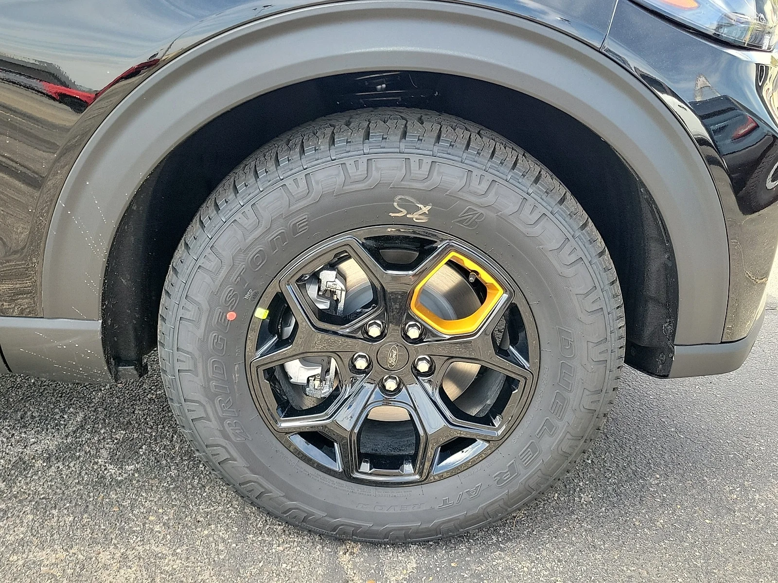 New 2026 Agate Black Metallic Ford Tremor&reg; image 7