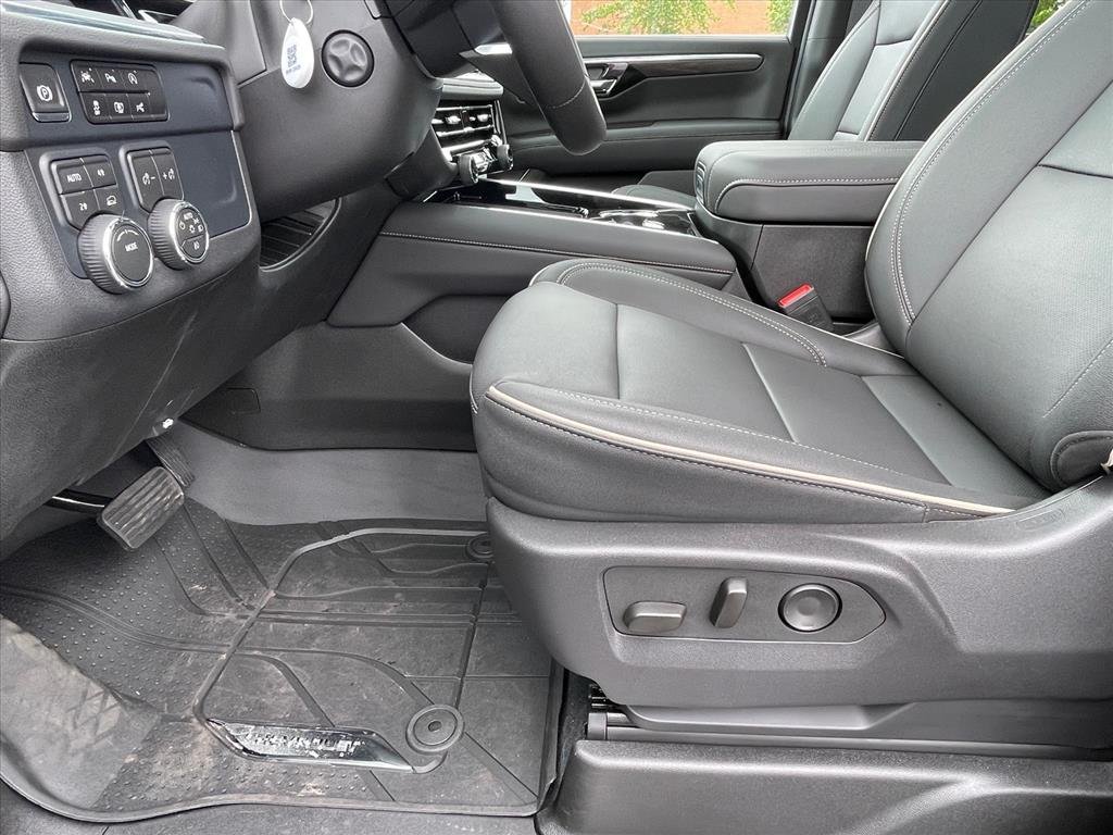 2026 Chevrolet Tahoe Premier - Photo 23