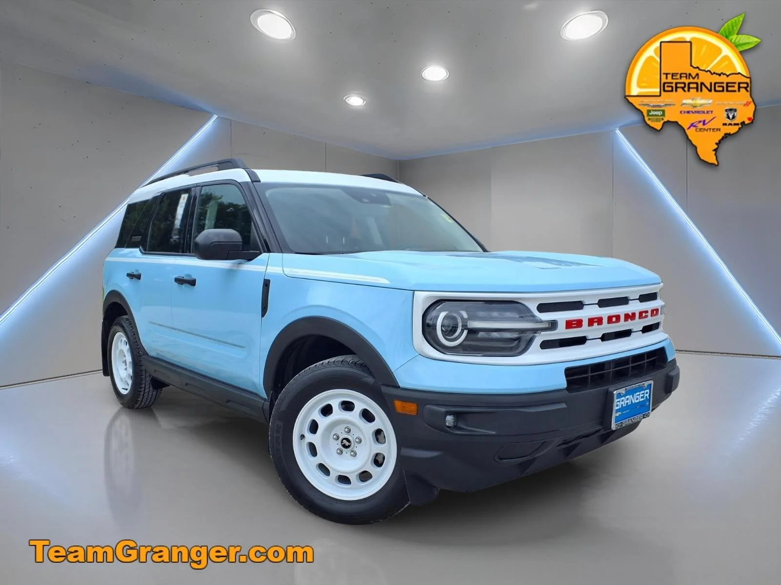 Used 2023 Blue Ford Heritage image 1