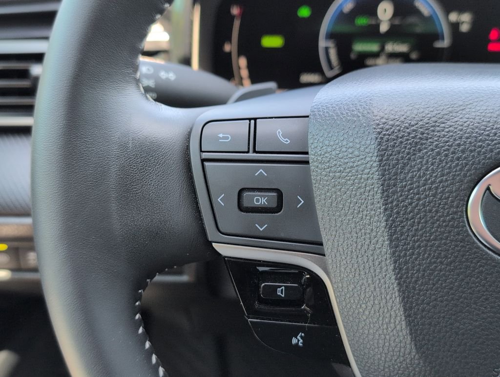 Certified Used 2025 Gray Toyota SE image 12