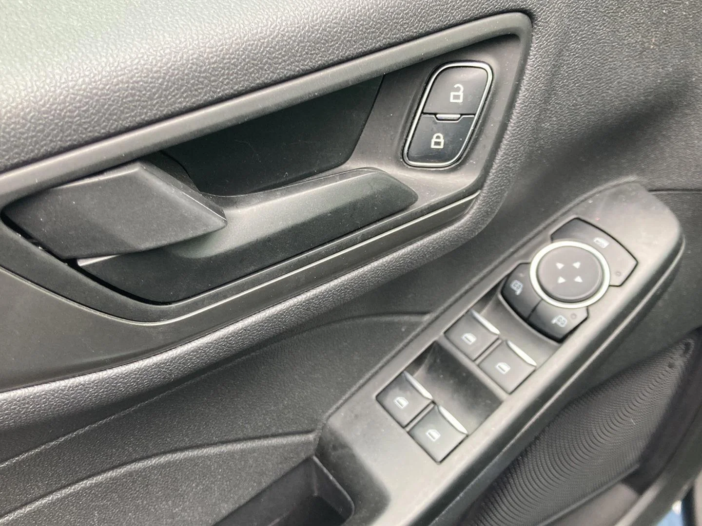 Used 2023 Bl Ford Active image 16