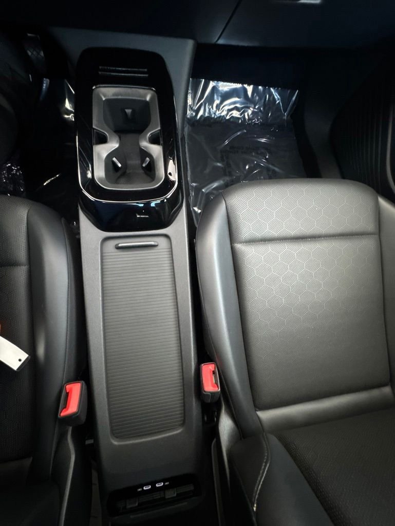 Certified Used 2022 Black Volkswagen Pro S image 18