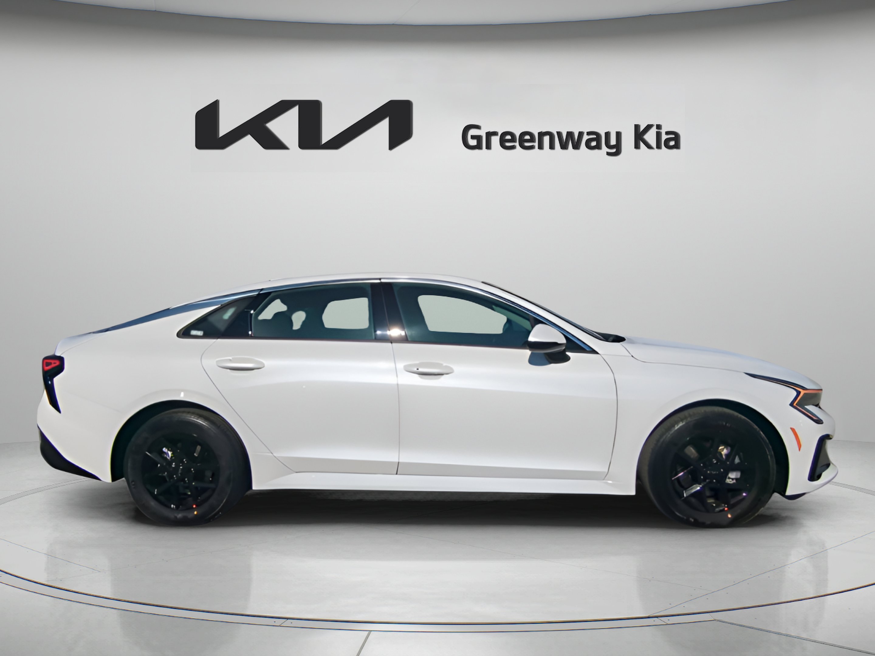 New 2026 Snow White Pearl Kia LXS FWD image 9