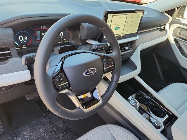 New 2026 Carbonized Gray Metallic Ford Platinum™ image 9