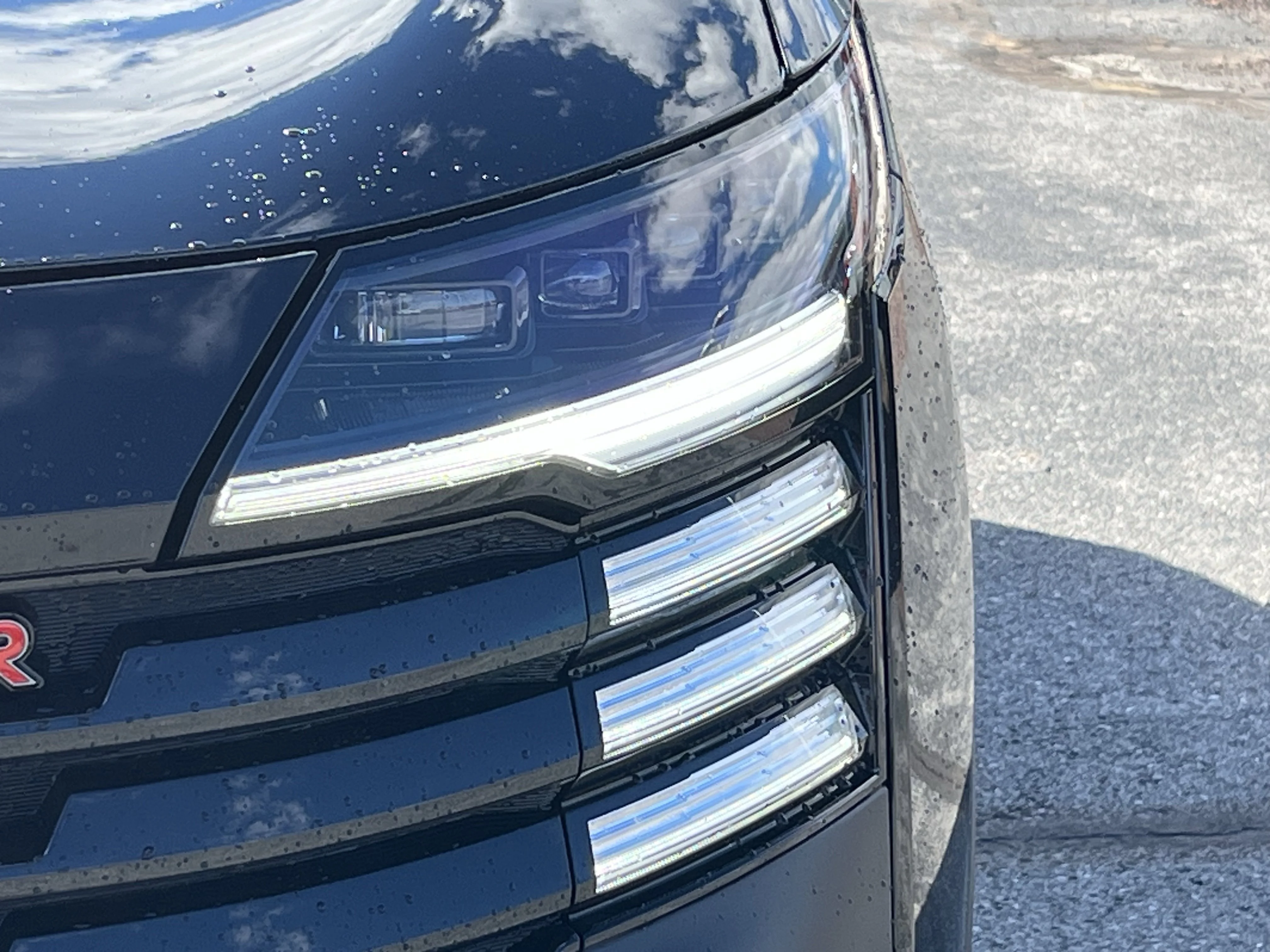 New 2026 Super Black Nissan SR image 10