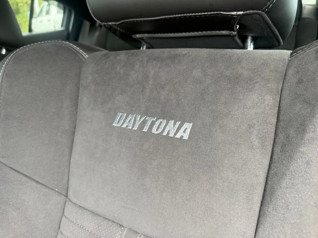 Used 2023 Green Dodge R/T Scat Pack image 21