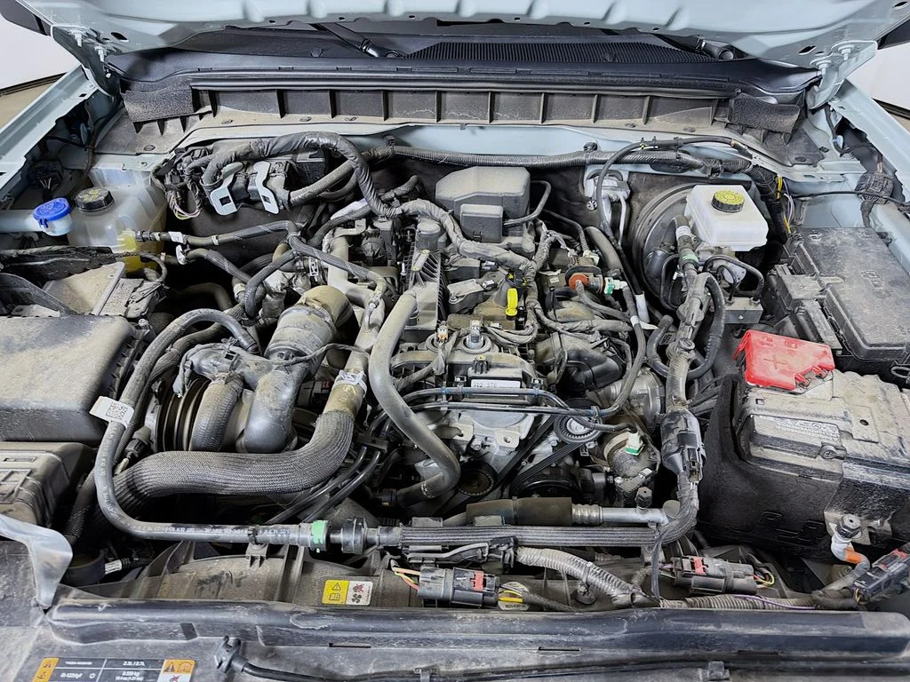 Used 2023 Gray Ford Base image 25