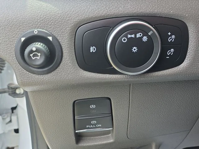 Used 2024 White Ford Base image 23