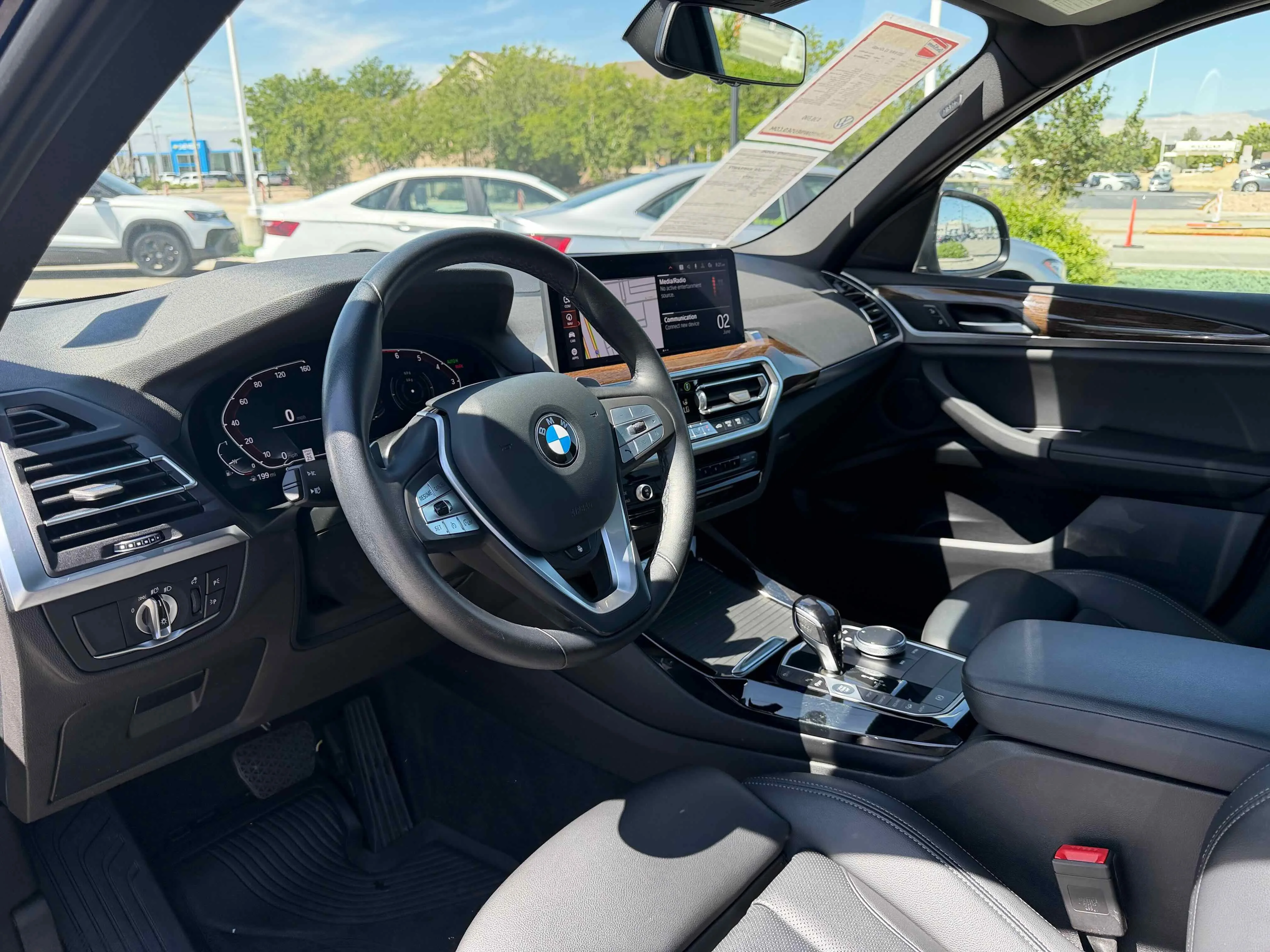 Used 2023 Phytonic Blue Metallic BMW xDrive30i image 3