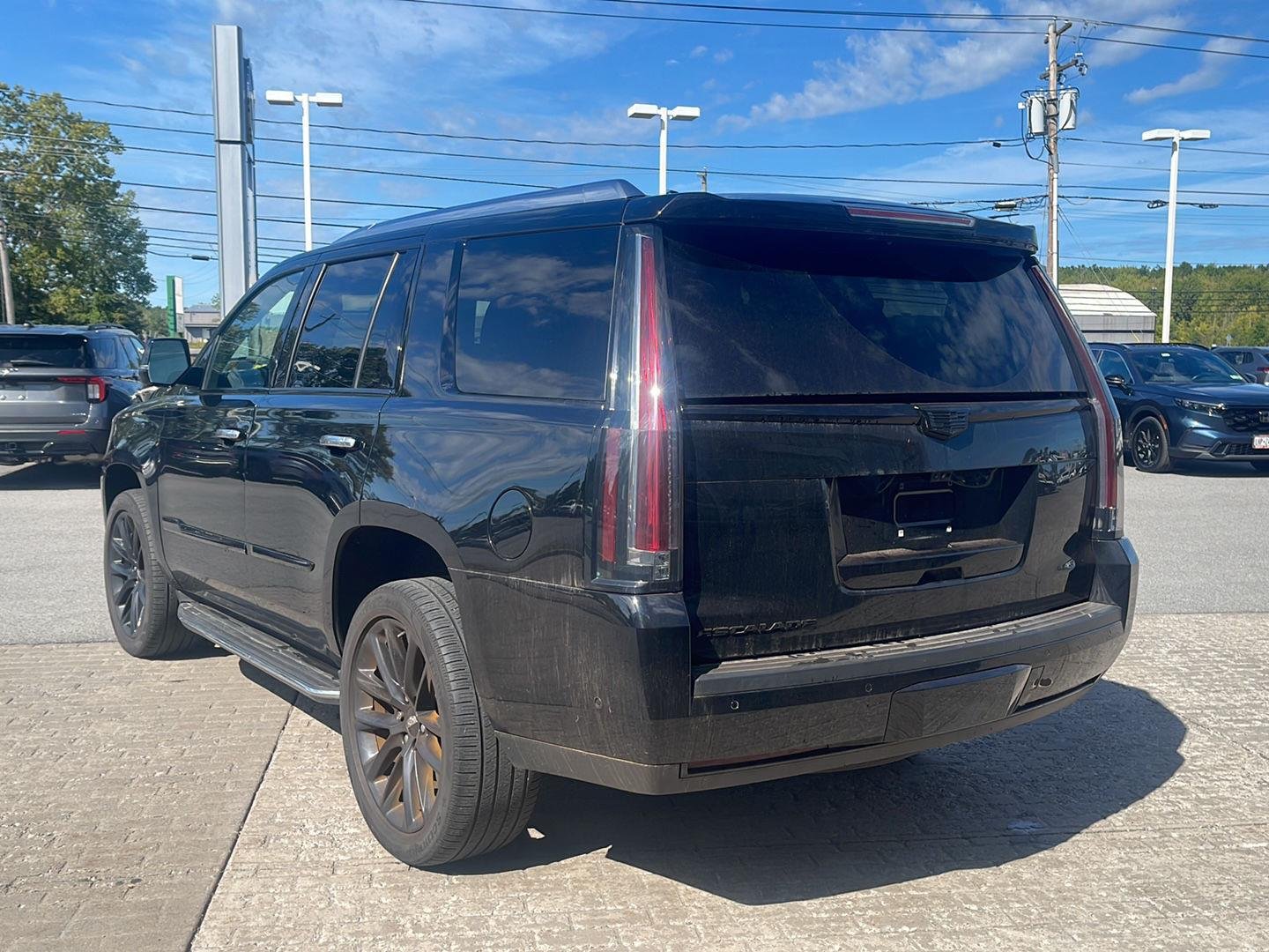 Used 2020 Black Raven Cadillac Premium Luxury image 6
