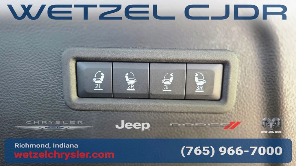 New 2026 Fathom Blue Pearl-Coat Exterior Paint (Late Availability) Jeep Limited Altitude image 12