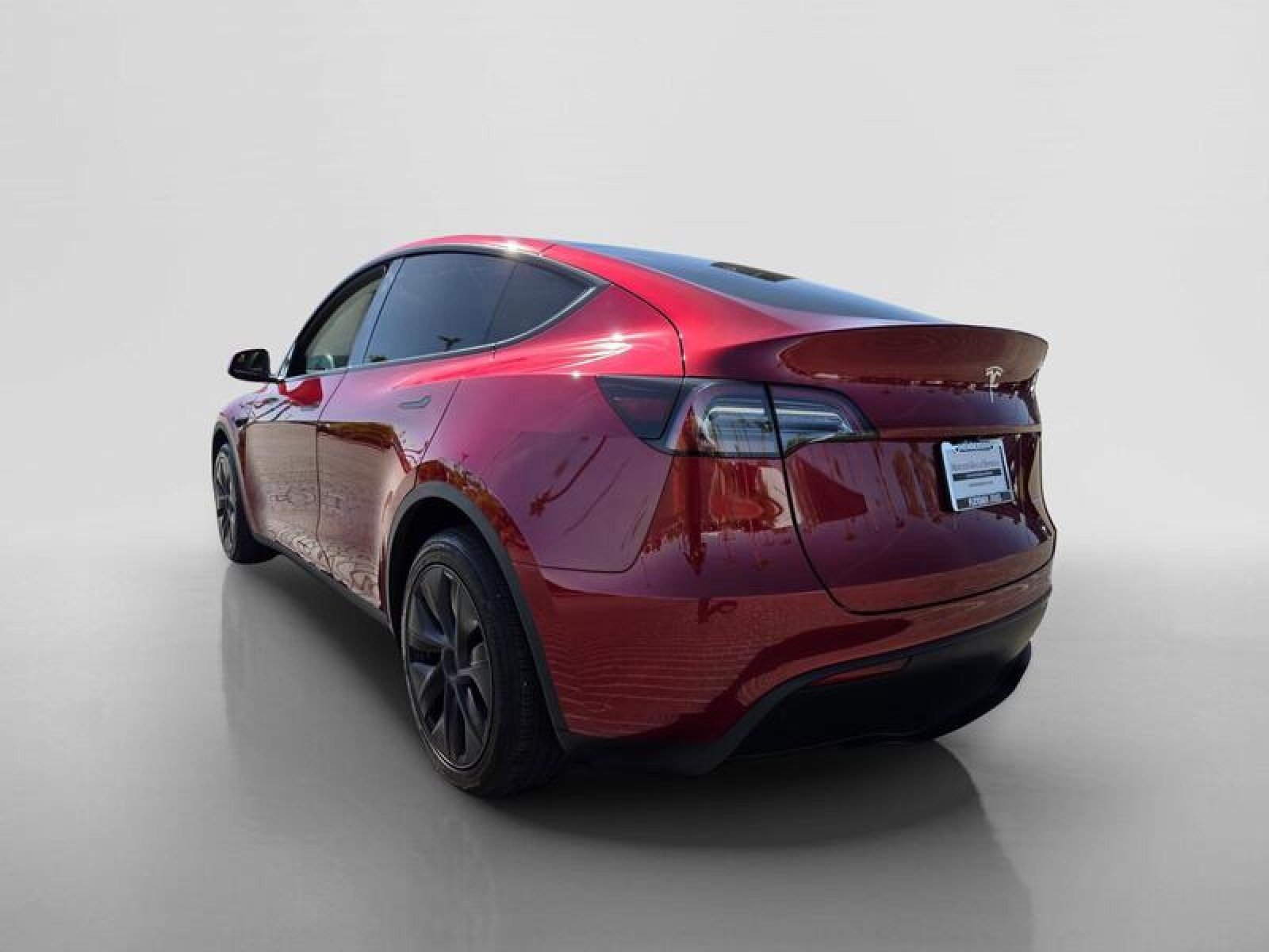 Used 2025 RED Tesla Long Range image 3