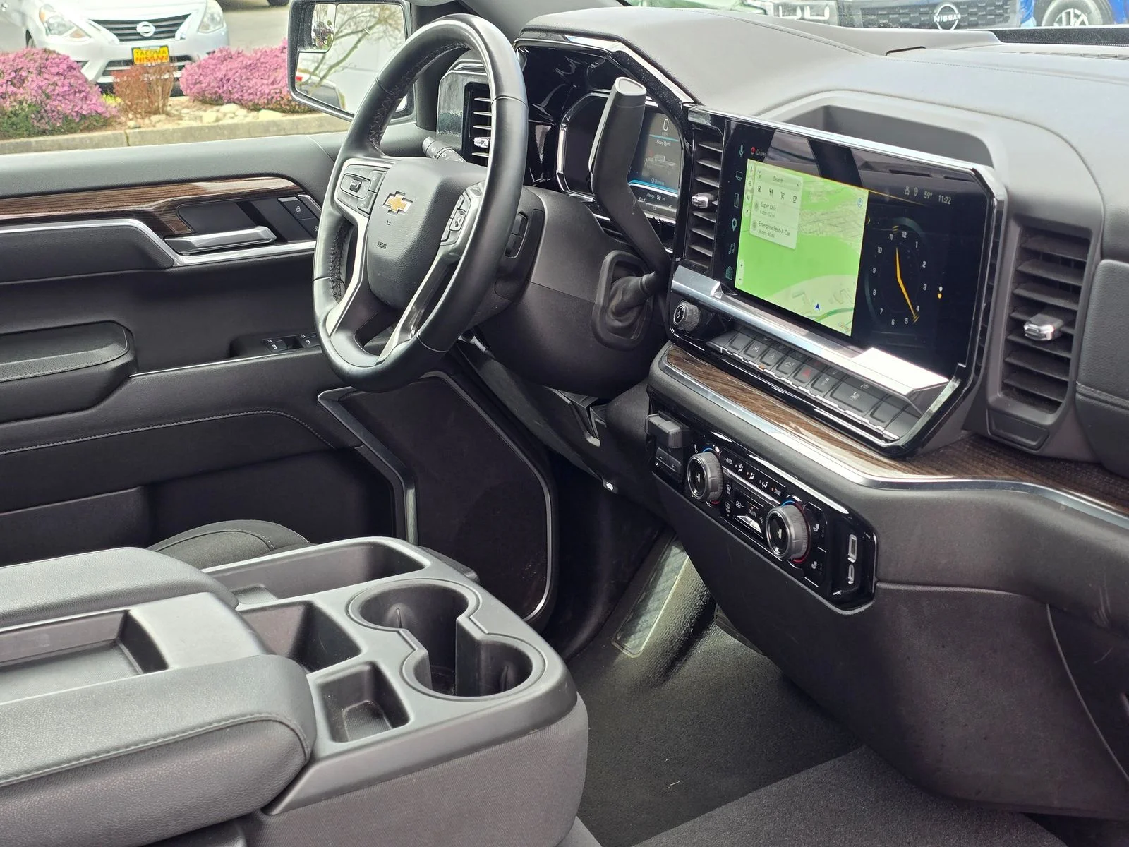 2025 Chevrolet Silverado 1500 LT - Photo 41