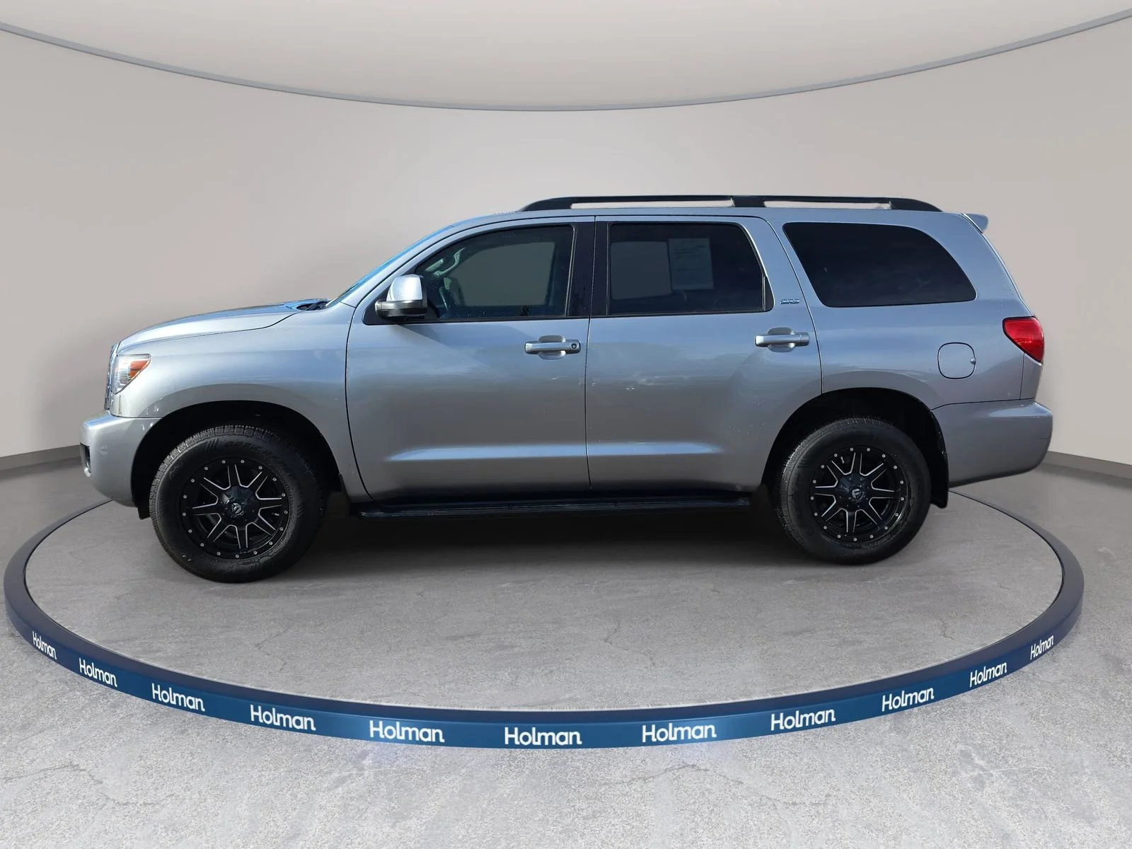Used 2017 Silver Sky Metallic Toyota SR5 image 9