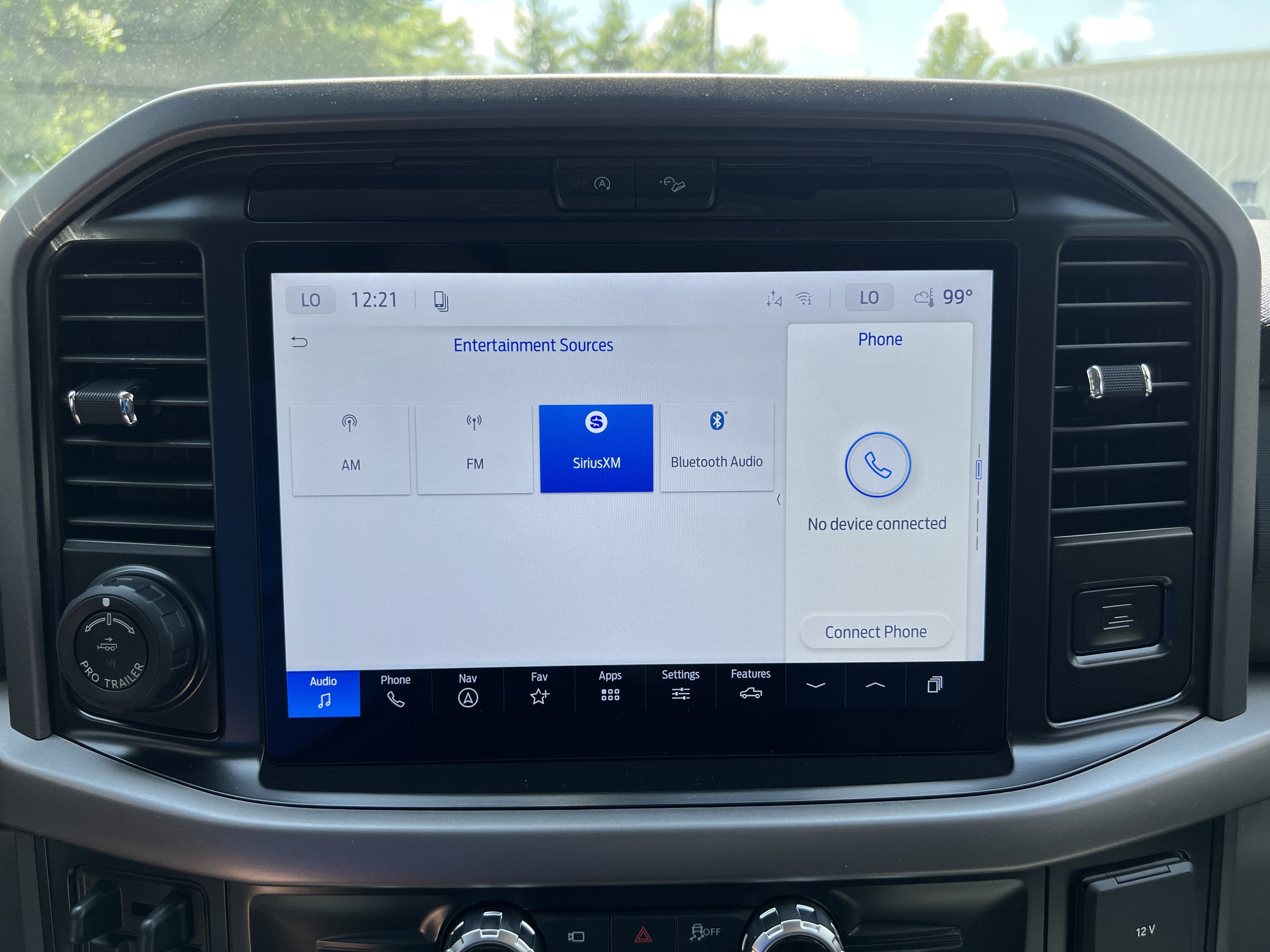 New 2026 Oxford White Ford XLT image 18