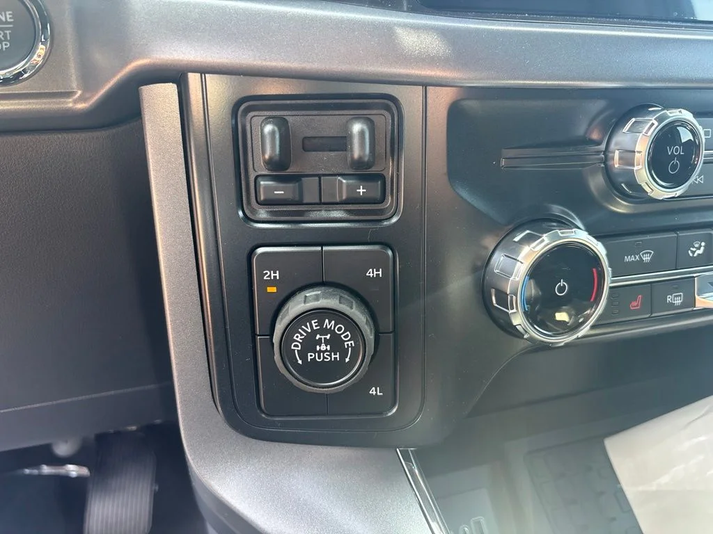 New 2026 Avalanche Ford STX® image 13