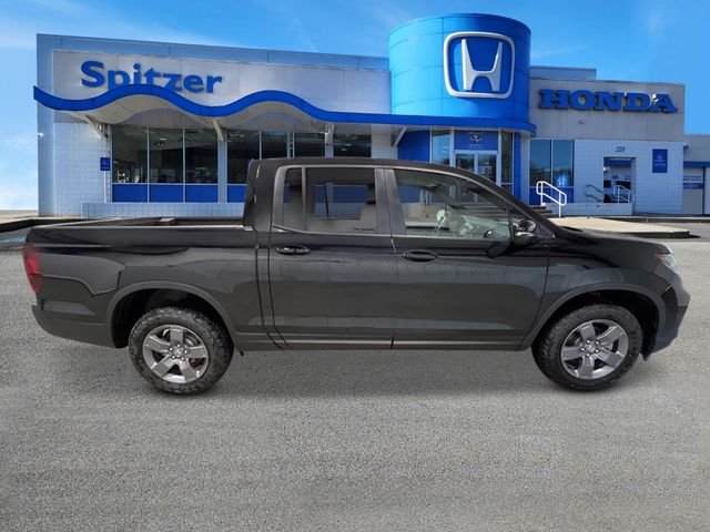 2026 Honda Ridgeline TrailSport - Photo 2
