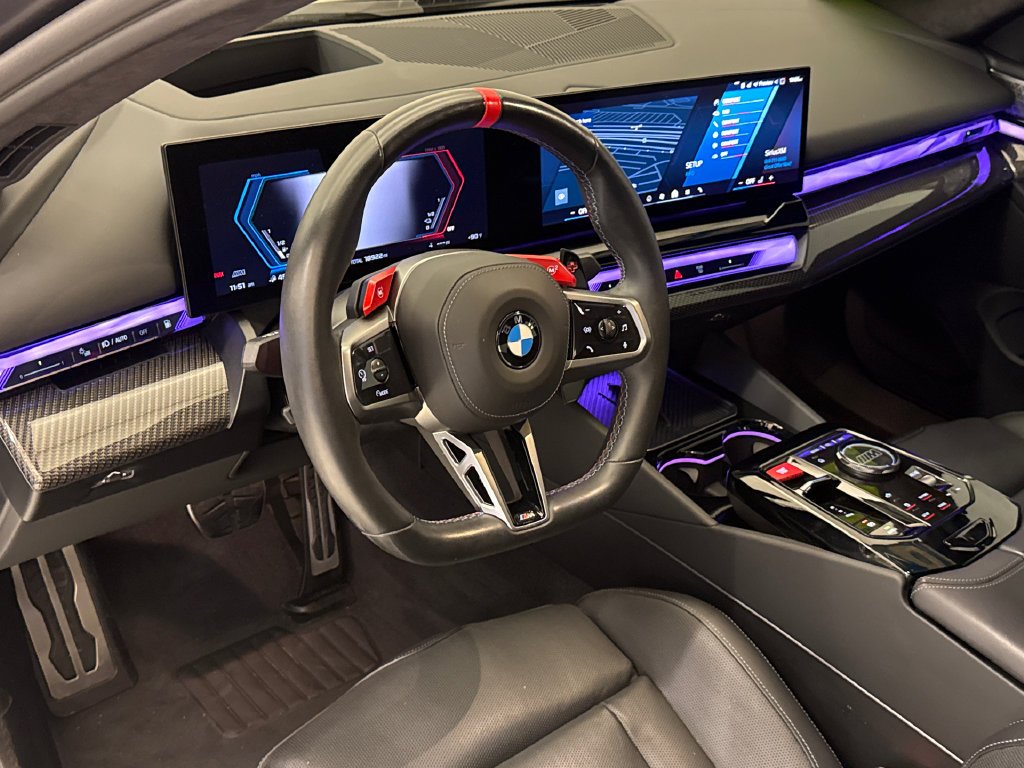 Used 2025 Grey BMW Base image 21