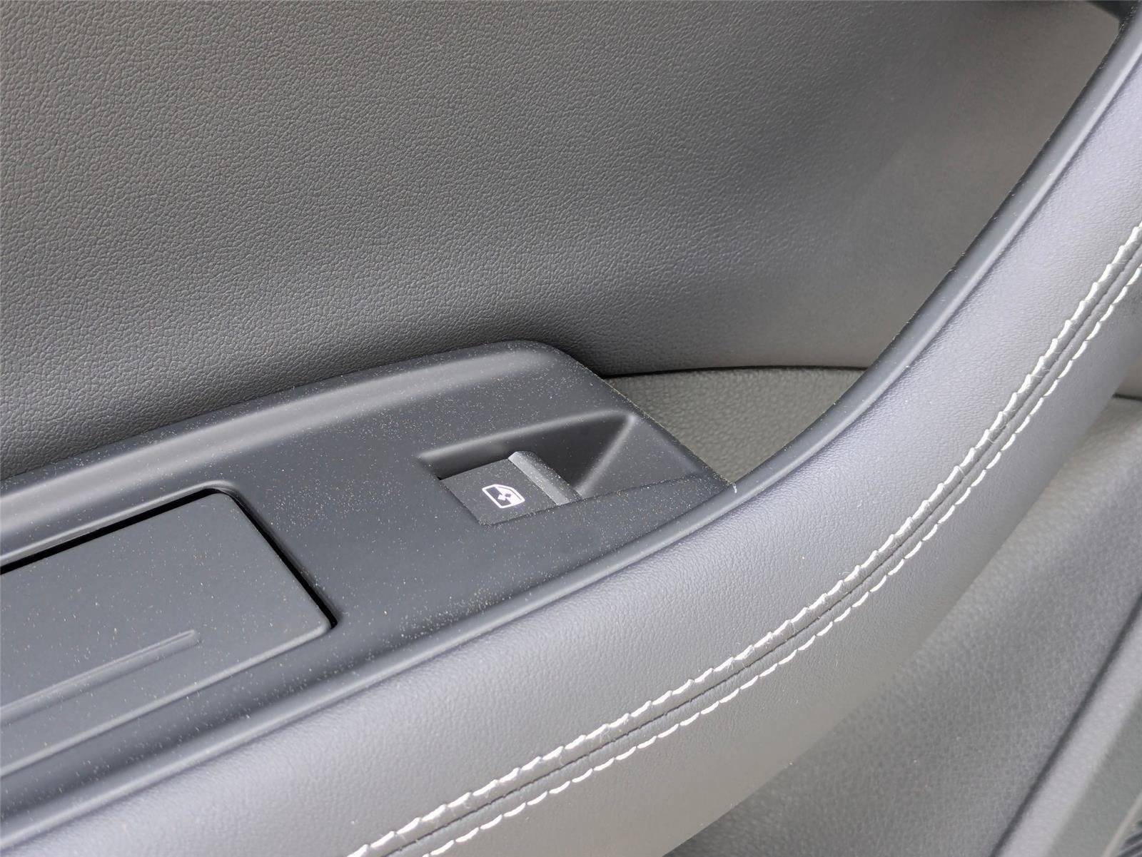 Used 2025 Glacier White Metallic Audi Premium Plus image 19