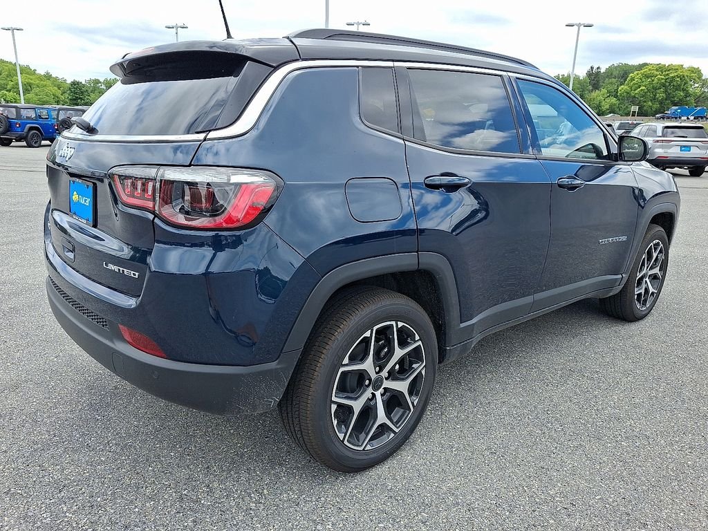 New 2026 Fathom Blue Pearl Coat Jeep Limited image 4