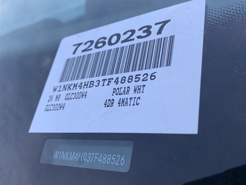 Used 2026 Polar White Mercedes-Benz GLC 300 image 6