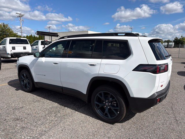 New 2026 Bright White Clear-Coat Exterior Paint Jeep  image 5