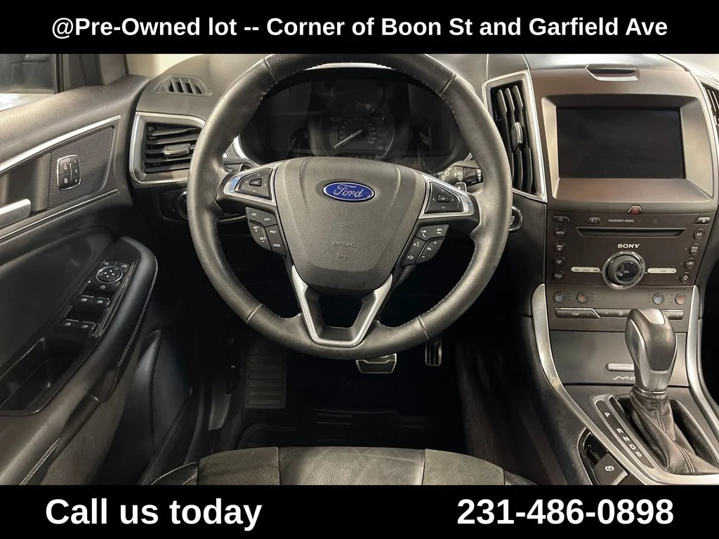 Used 2015 Silver Ford Sport image 17