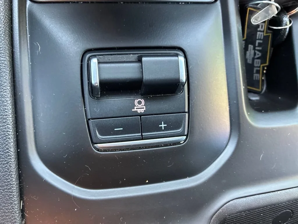 Used 2024 Titanium Rush Metallic GMC AT4 image 15