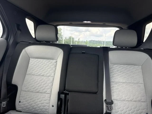2020 Chevrolet Equinox LS - Photo 26