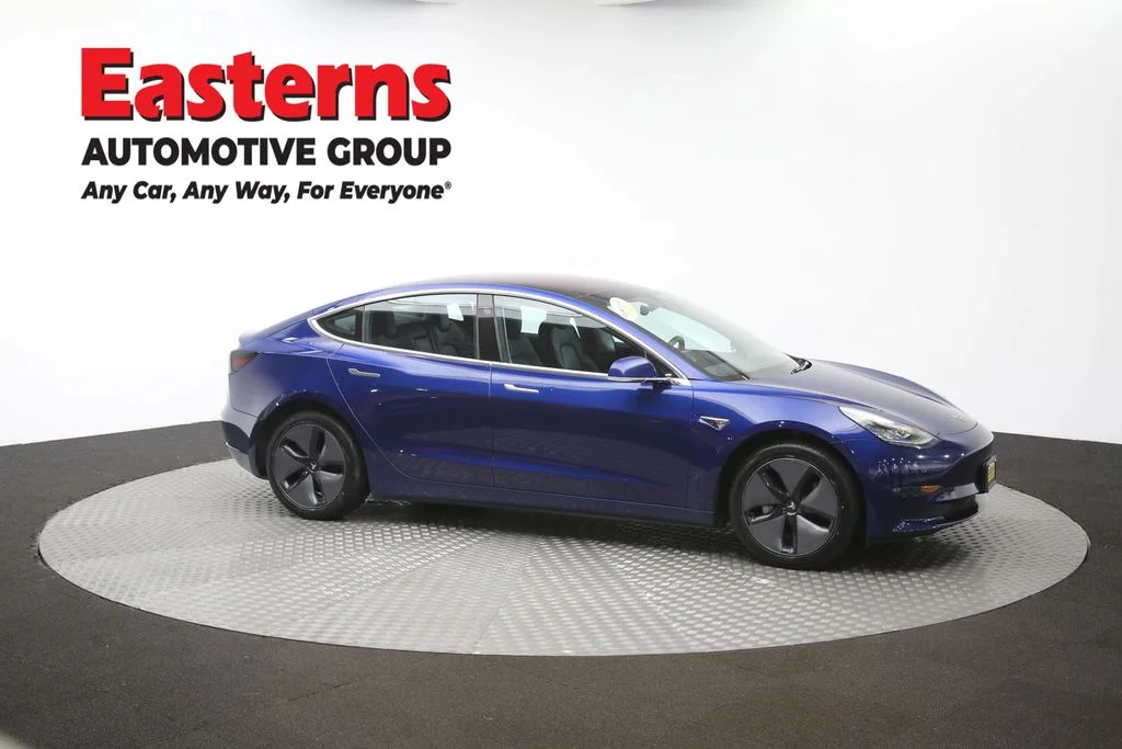 Used 2018 Blue Tesla Long Range image 42