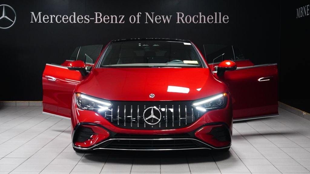 Certified Used 2023  Mercedes-Benz Base image 15