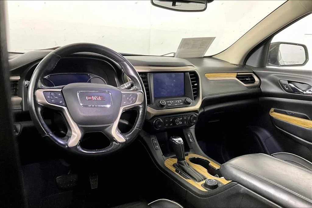 Certified Used 2019 SMOKEY QUARTZ METALLIC GMC Denali image 3