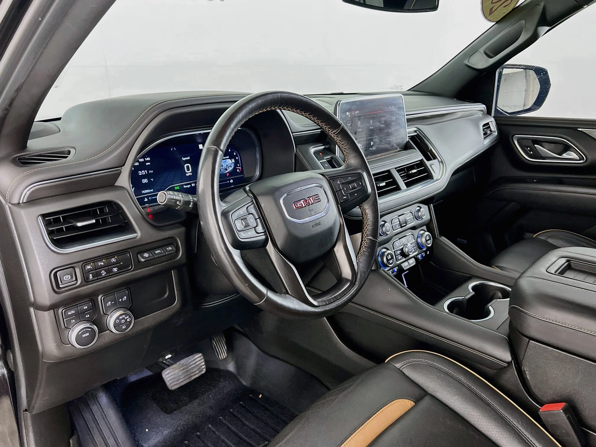 Used 2023 Onyx Black GMC AT4 image 36