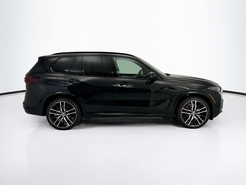New 2026 Black BMW xDrive40i image 4