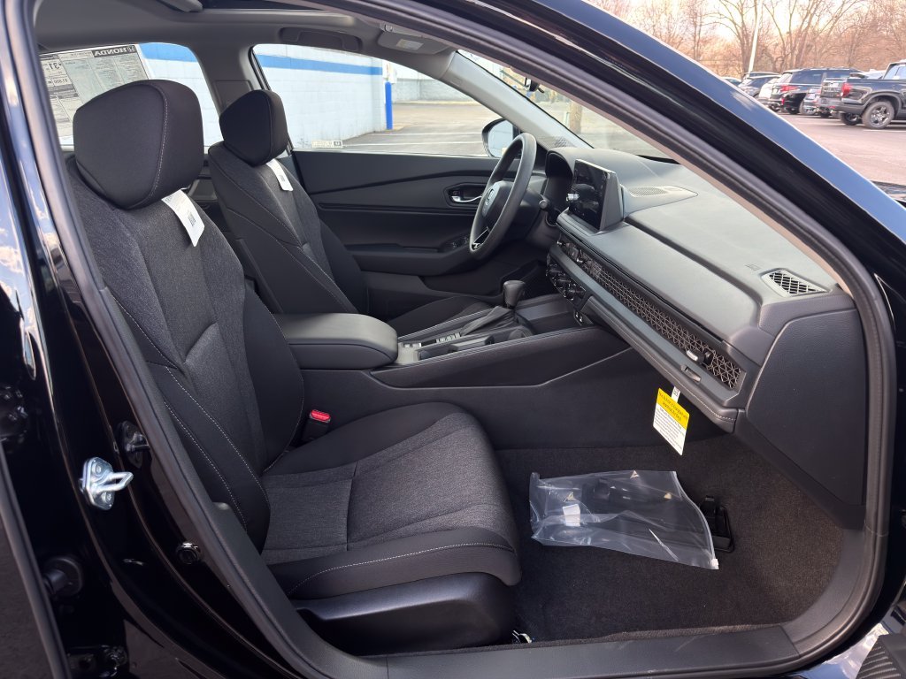New 2026 Crystal Black Pearl Honda SE image 24