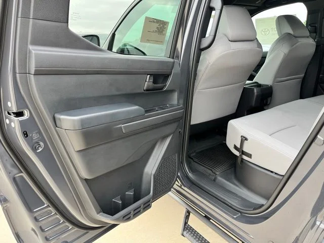 2026 Toyota Tacoma SR5 - Photo 17