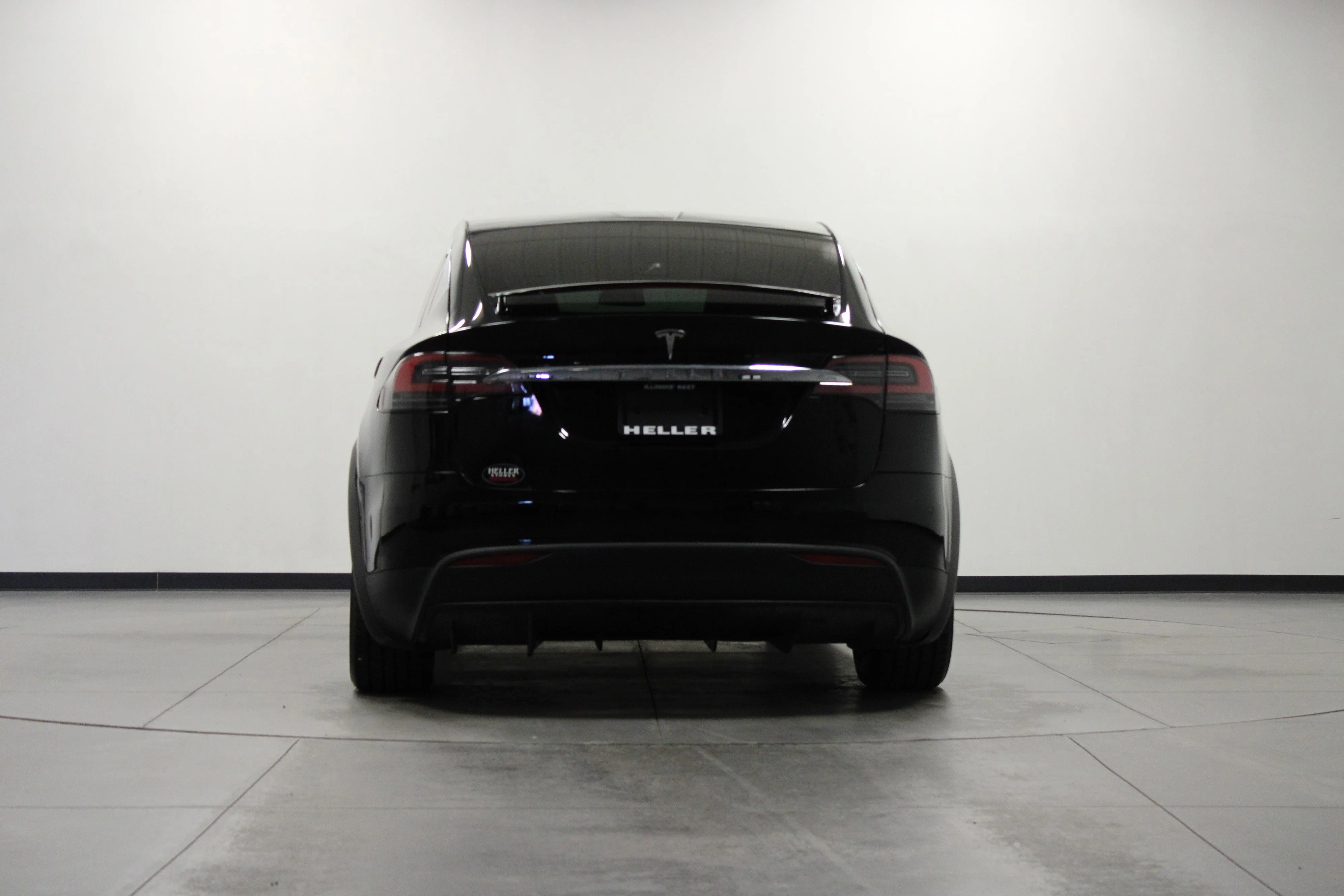 Used 2019 Black Tesla Performance image 5