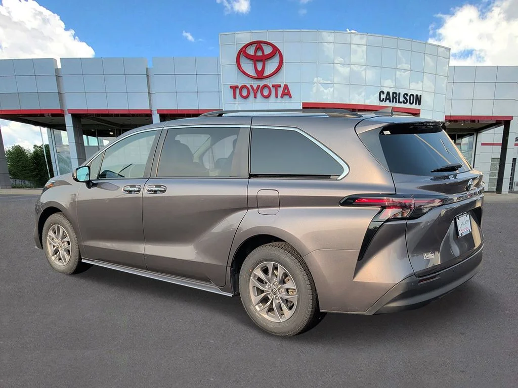 Certified 2024 Toyota Sienna XLE with VIN 5TDYRKEC5RS213835 for sale in Minneapolis, Minnesota