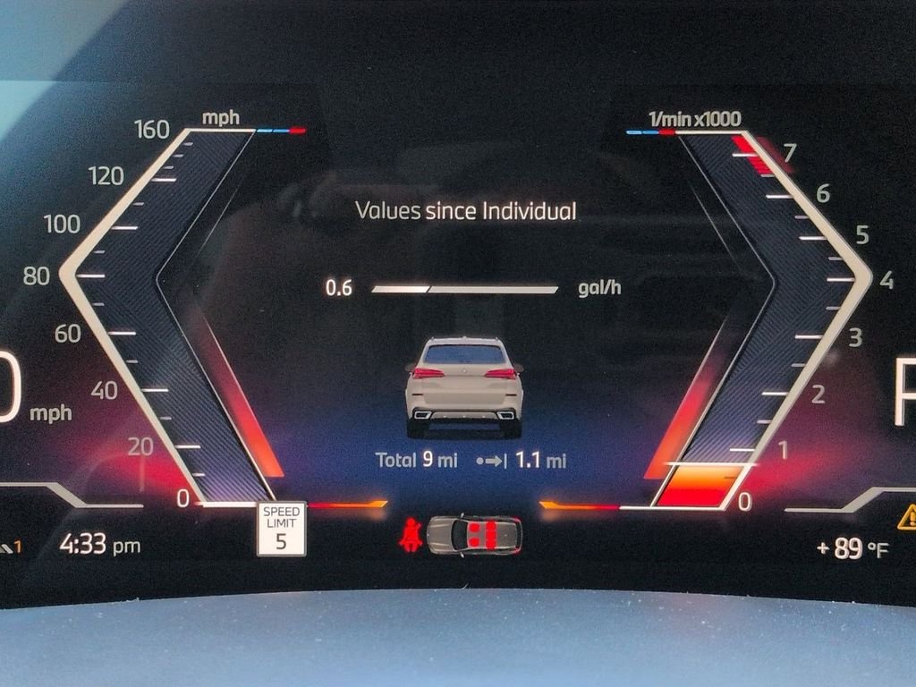 New 2026 Alpine White BMW xDrive40i image 28