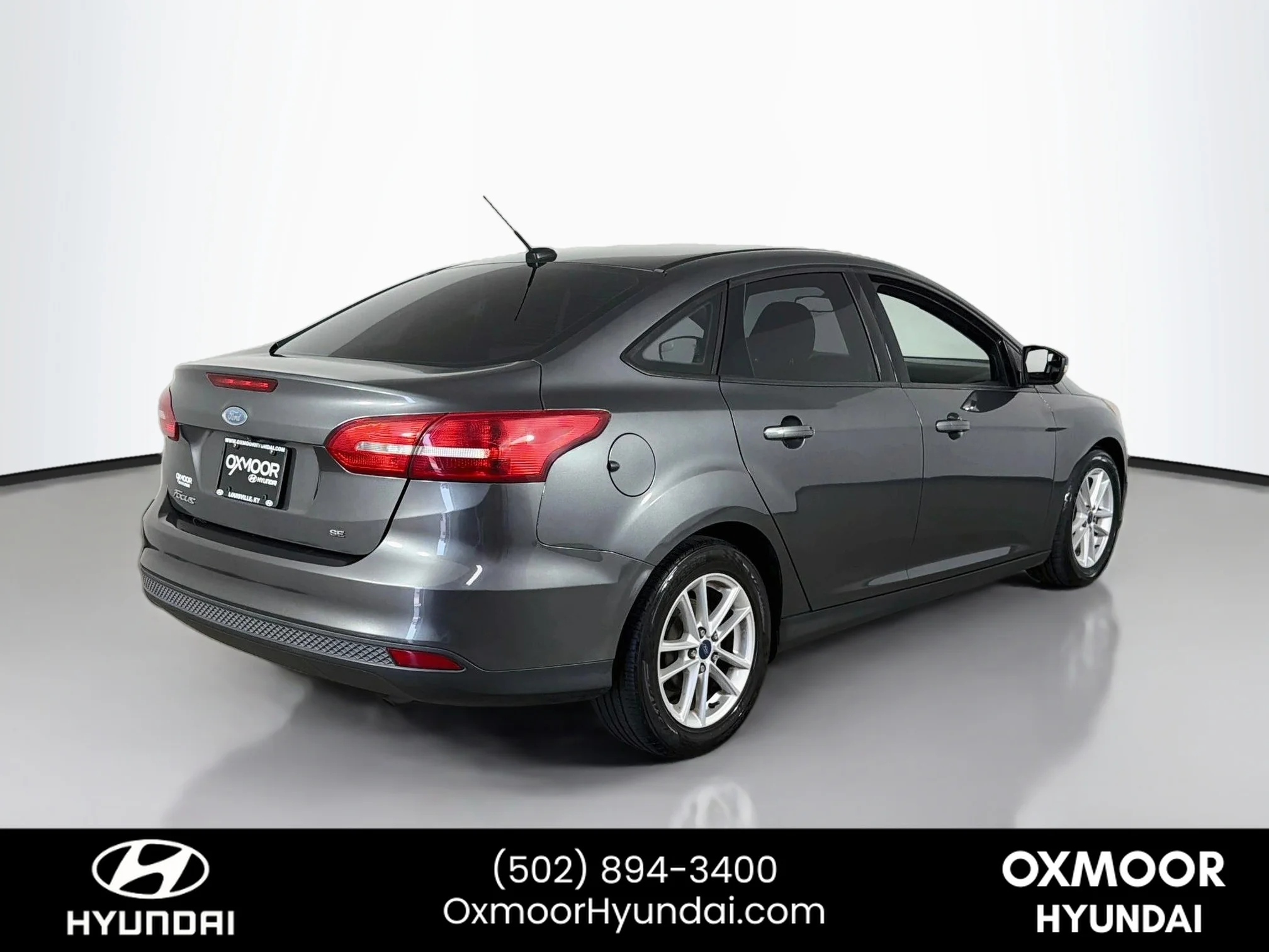 Used 2017 Magnetic Metallic Ford SE image 7
