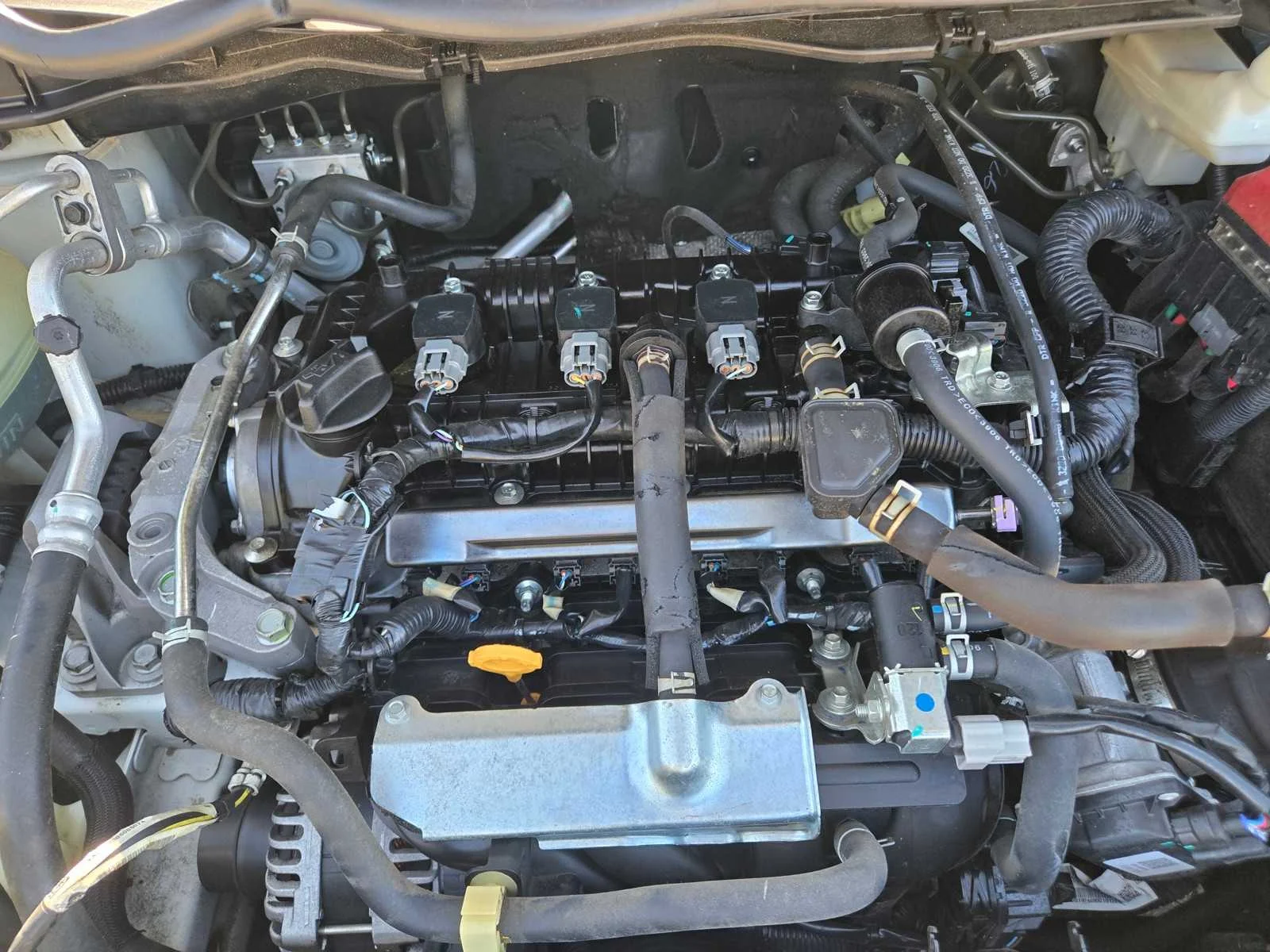Used 2024  Nissan S image 30