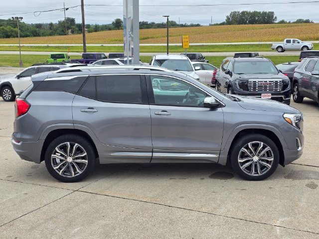 Used 2018 Satin Steel Metallic GMC Denali image 8