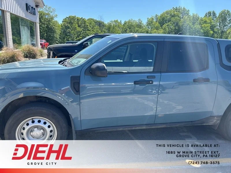 Used 2023 Blue Ford XL image 3