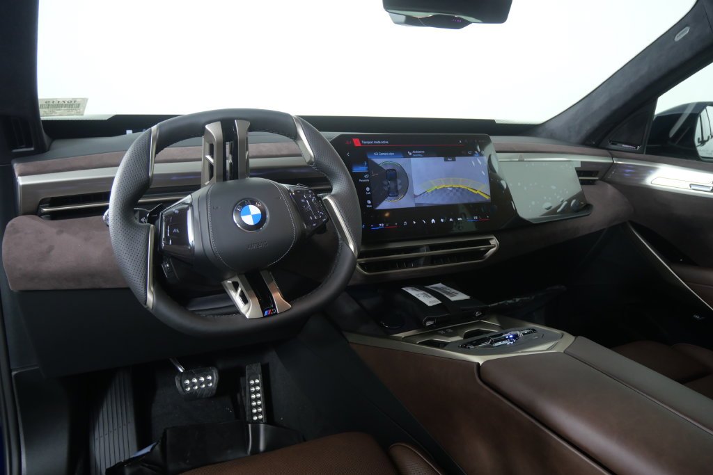 New 2027 Tanzanite Blue II Metallic BMW  image 20