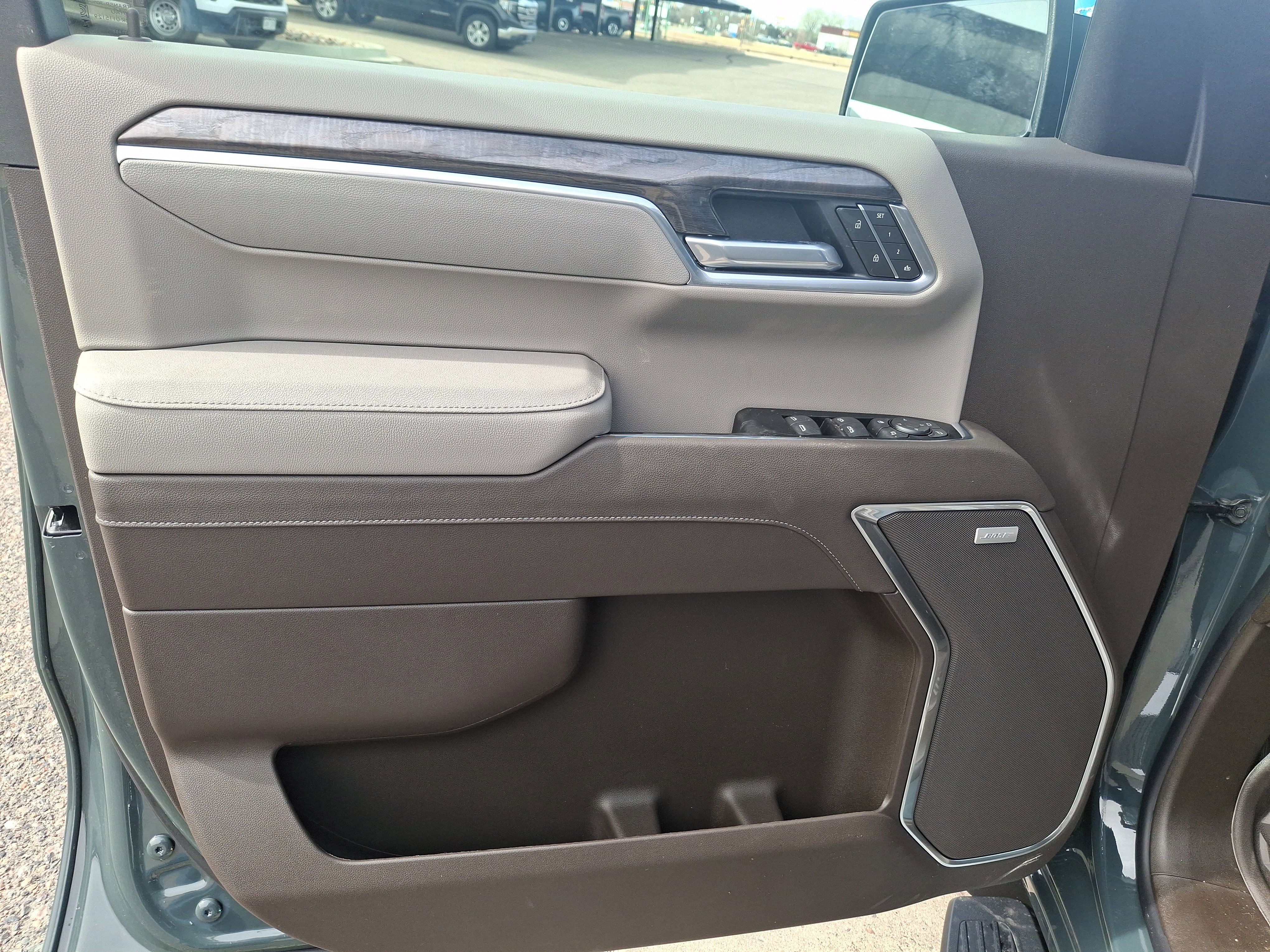 2026 Chevrolet Silverado 1500 LTZ - Photo 14
