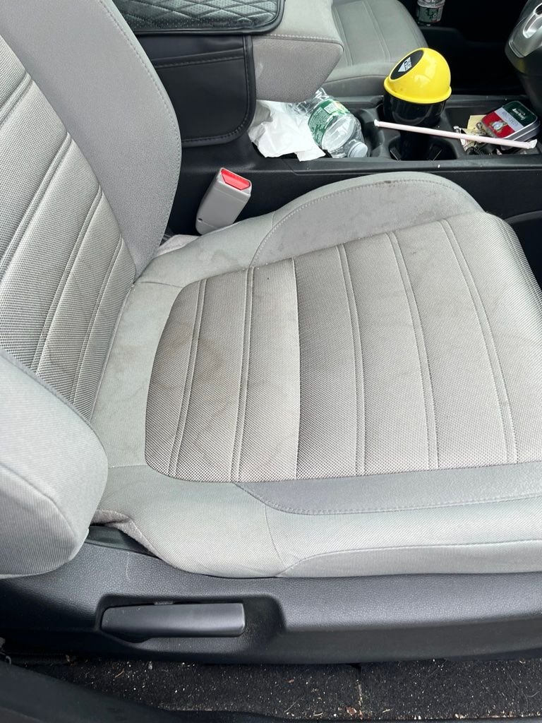 Used 2017  Honda LX image 8
